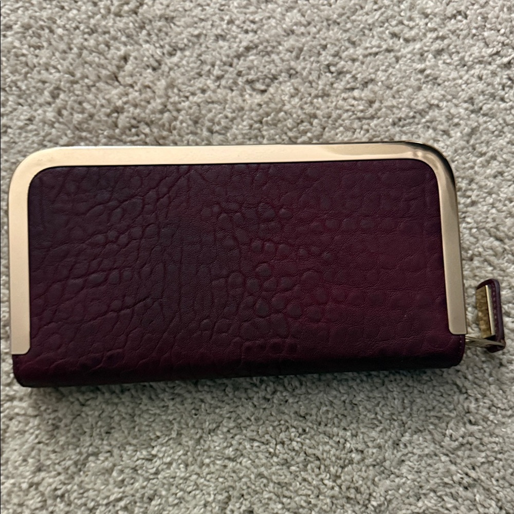 Elegant Burgundy Clutch Wallet